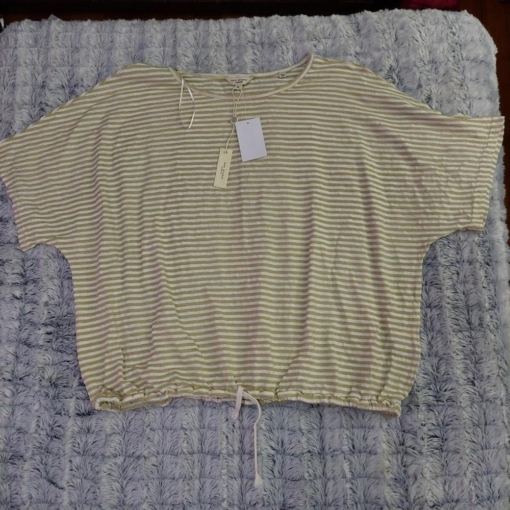 NWT‎ Max Studio XL yellow / white striped tee
